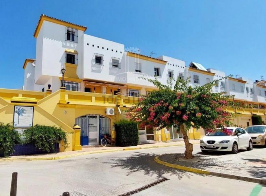 Casa Lola Conil, Azotea Al Mar Y Parking Solo Familias O Parejas Villa Conil De La Frontera Ngoại thất bức ảnh
